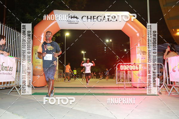 Buy your photos of the eventLuz do Mundo Night Run on Fotop