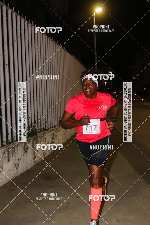 Buy your photos of the eventLuz do Mundo Night Run on Fotop