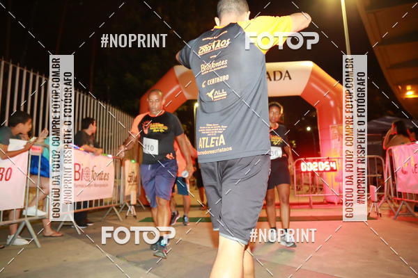Buy your photos of the eventLuz do Mundo Night Run on Fotop