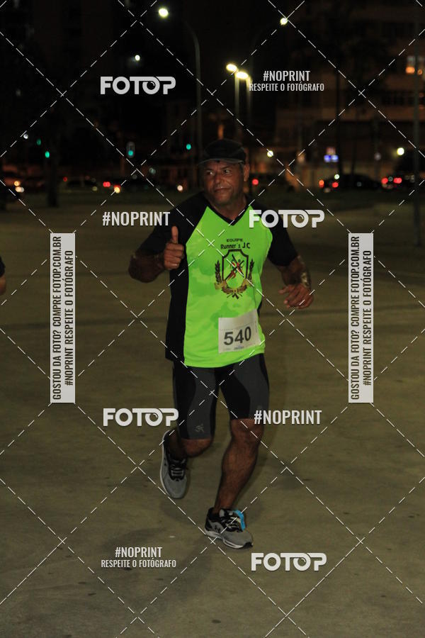 Buy your photos of the eventLuz do Mundo Night Run on Fotop