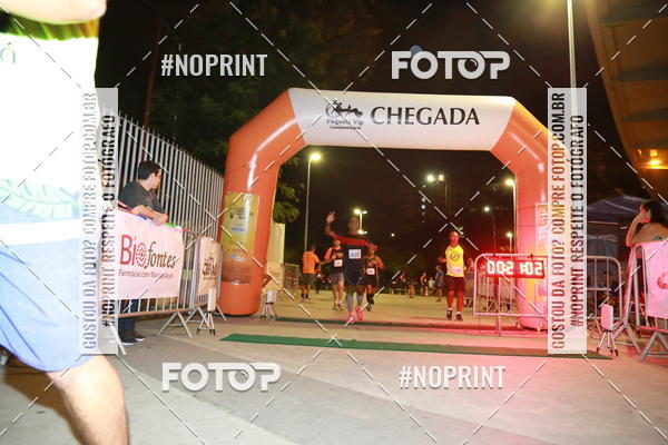 Buy your photos of the eventLuz do Mundo Night Run on Fotop