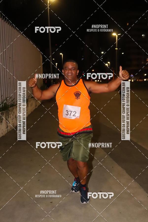 Buy your photos of the eventLuz do Mundo Night Run on Fotop
