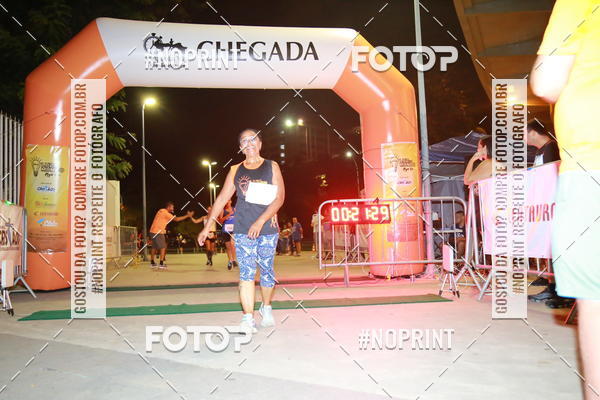 Buy your photos of the eventLuz do Mundo Night Run on Fotop