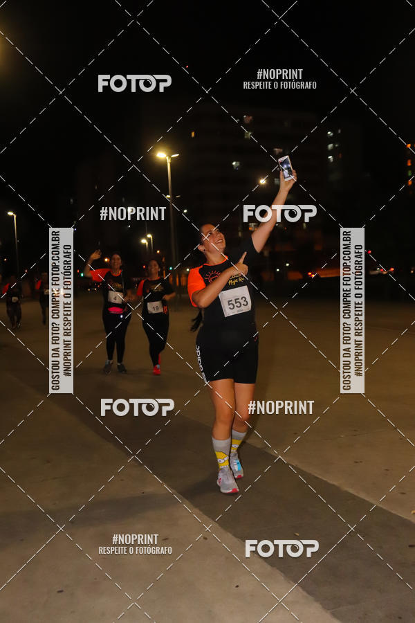 Buy your photos of the eventLuz do Mundo Night Run on Fotop