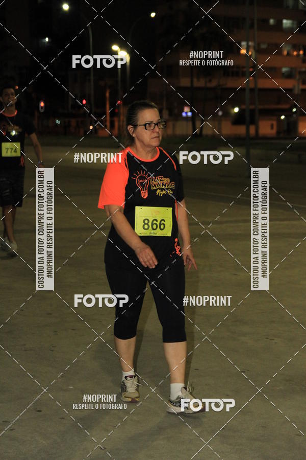 Buy your photos of the eventLuz do Mundo Night Run on Fotop
