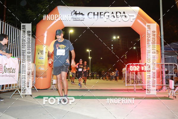 Buy your photos of the eventLuz do Mundo Night Run on Fotop