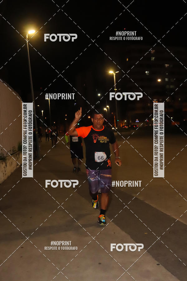 Buy your photos of the eventLuz do Mundo Night Run on Fotop