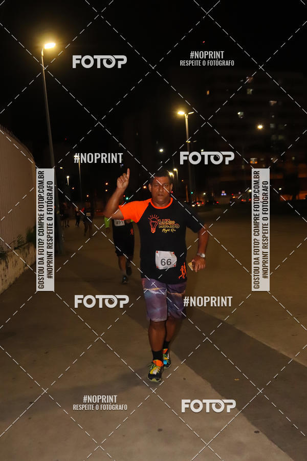 Buy your photos of the eventLuz do Mundo Night Run on Fotop