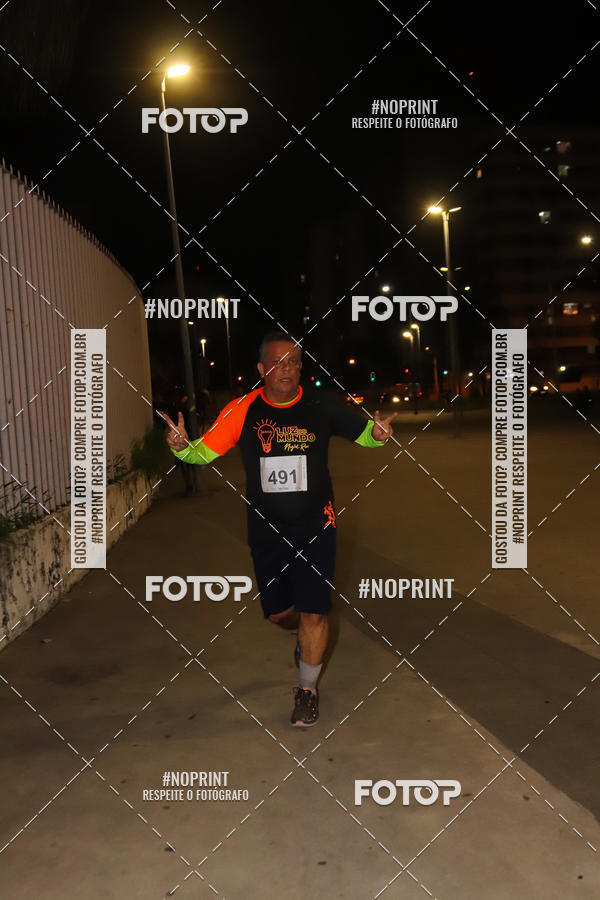 Buy your photos of the eventLuz do Mundo Night Run on Fotop