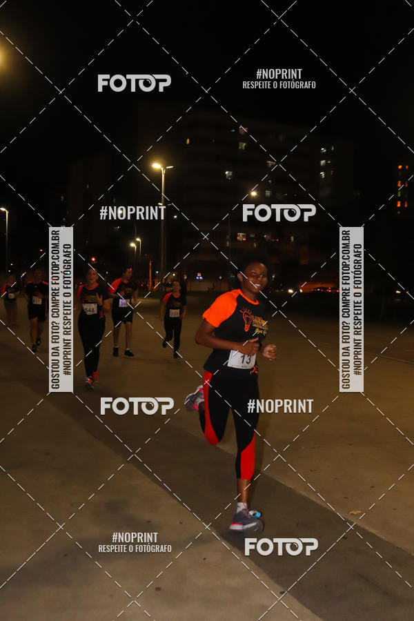 Buy your photos of the eventLuz do Mundo Night Run on Fotop