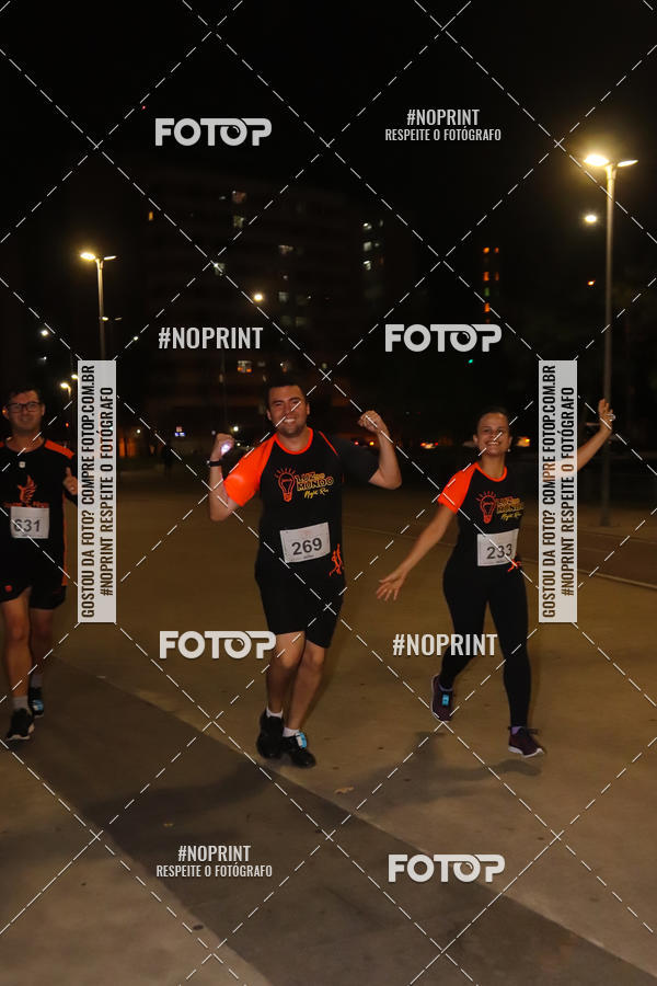 Buy your photos of the eventLuz do Mundo Night Run on Fotop