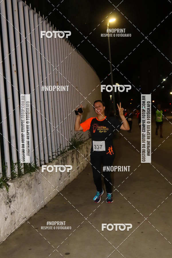 Buy your photos of the eventLuz do Mundo Night Run on Fotop