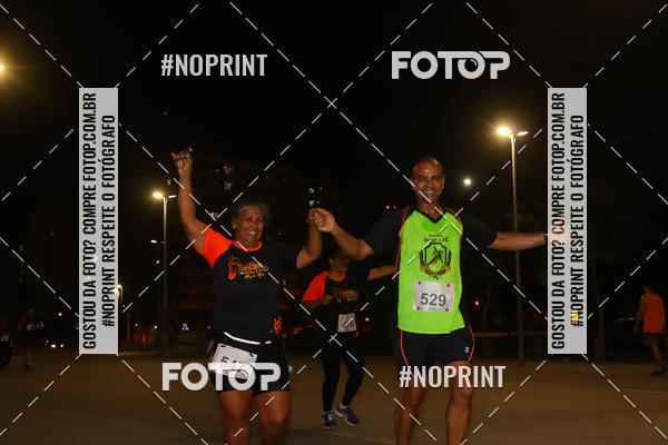 Buy your photos of the eventLuz do Mundo Night Run on Fotop