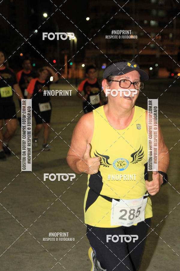 Buy your photos of the eventLuz do Mundo Night Run on Fotop
