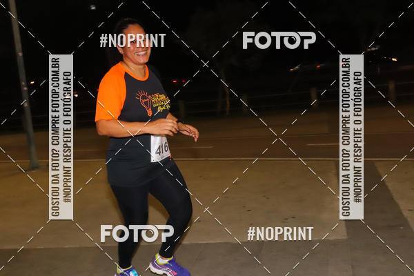 Buy your photos of the eventLuz do Mundo Night Run on Fotop