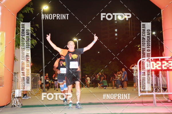 Buy your photos of the eventLuz do Mundo Night Run on Fotop
