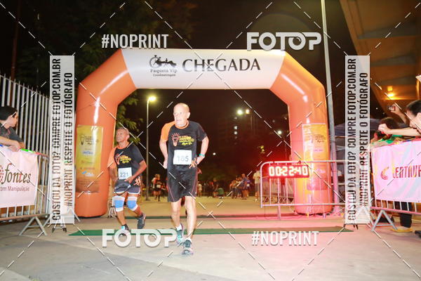 Buy your photos of the eventLuz do Mundo Night Run on Fotop