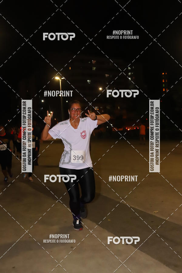 Buy your photos of the eventLuz do Mundo Night Run on Fotop