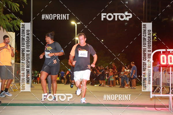 Buy your photos of the eventLuz do Mundo Night Run on Fotop