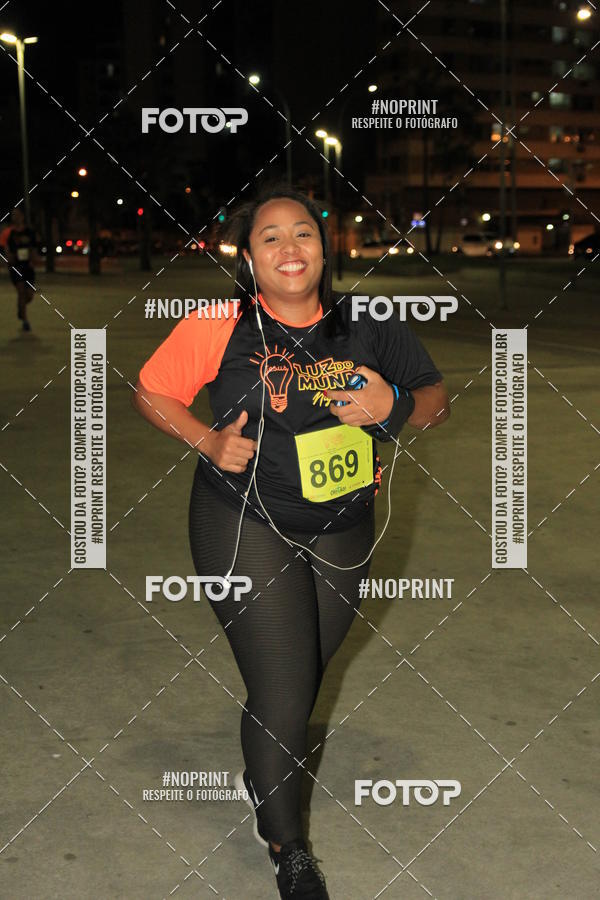 Buy your photos of the eventLuz do Mundo Night Run on Fotop