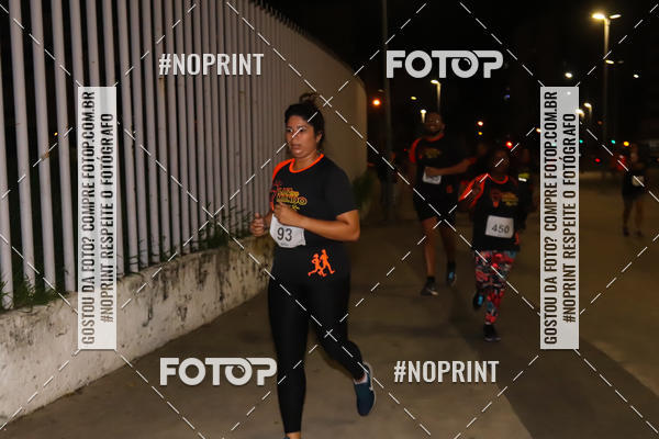 Buy your photos of the eventLuz do Mundo Night Run on Fotop