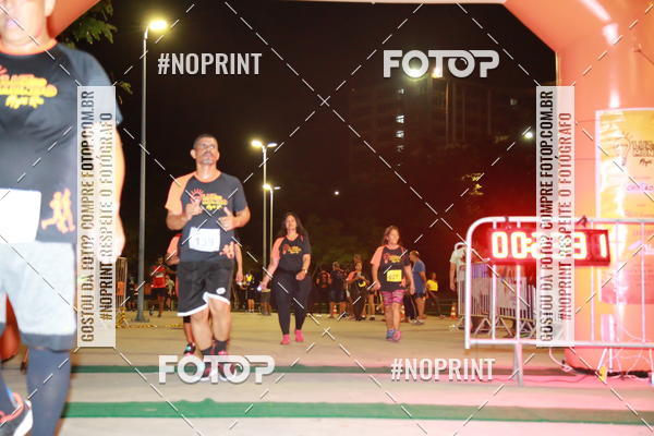 Buy your photos of the eventLuz do Mundo Night Run on Fotop