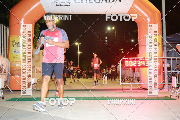Buy your photos of the eventLuz do Mundo Night Run on Fotop