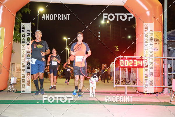 Buy your photos of the eventLuz do Mundo Night Run on Fotop