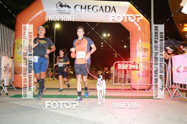 Buy your photos of the eventLuz do Mundo Night Run on Fotop
