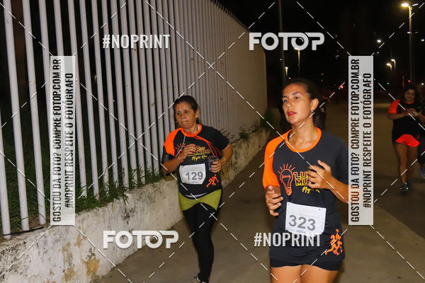 Buy your photos of the eventLuz do Mundo Night Run on Fotop