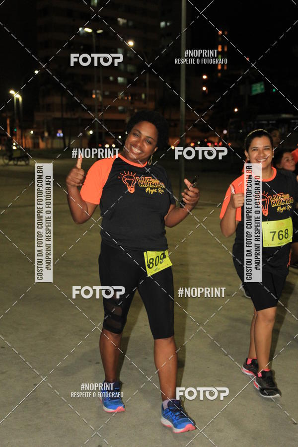 Buy your photos of the eventLuz do Mundo Night Run on Fotop