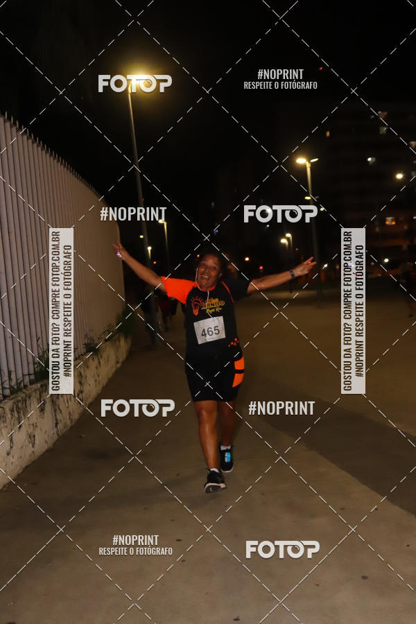 Buy your photos of the eventLuz do Mundo Night Run on Fotop