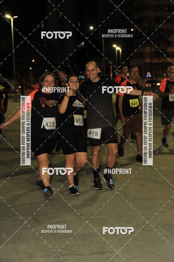 Buy your photos of the eventLuz do Mundo Night Run on Fotop