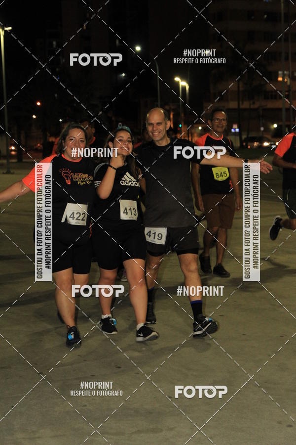 Buy your photos of the eventLuz do Mundo Night Run on Fotop