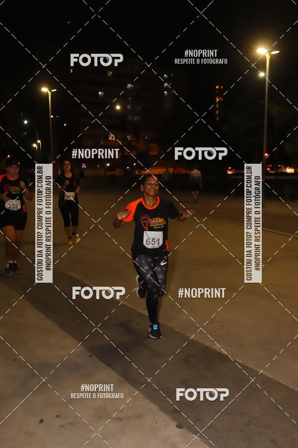 Buy your photos of the eventLuz do Mundo Night Run on Fotop