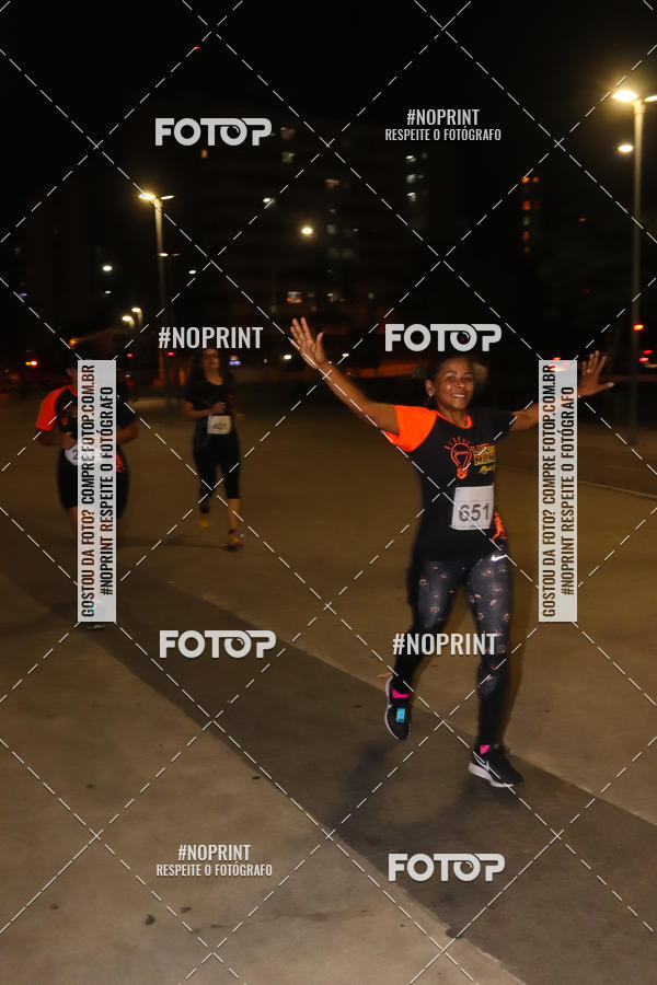 Buy your photos of the eventLuz do Mundo Night Run on Fotop