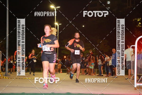 Buy your photos of the eventLuz do Mundo Night Run on Fotop