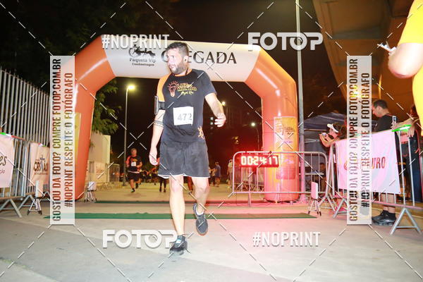 Buy your photos of the eventLuz do Mundo Night Run on Fotop