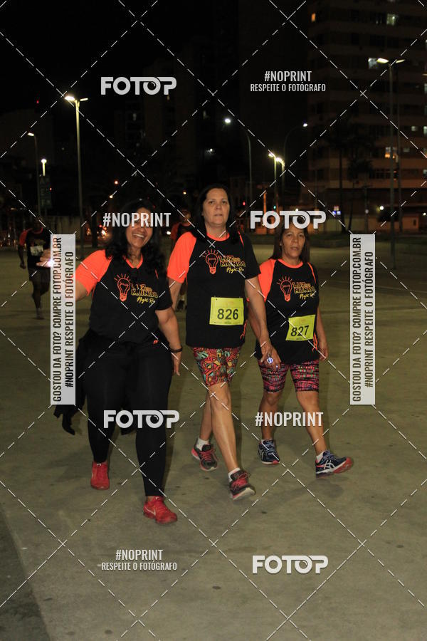 Buy your photos of the eventLuz do Mundo Night Run on Fotop