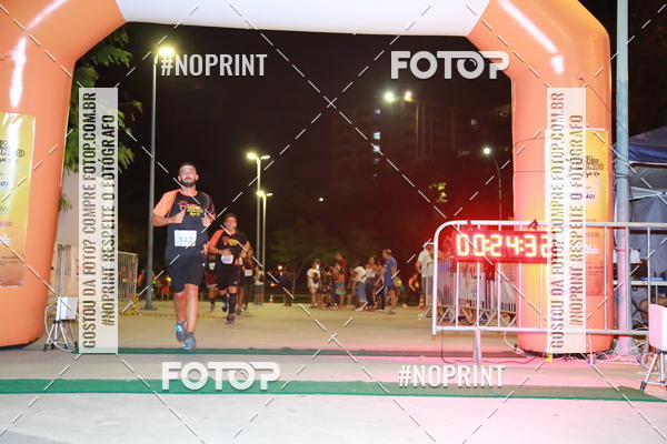 Buy your photos of the eventLuz do Mundo Night Run on Fotop