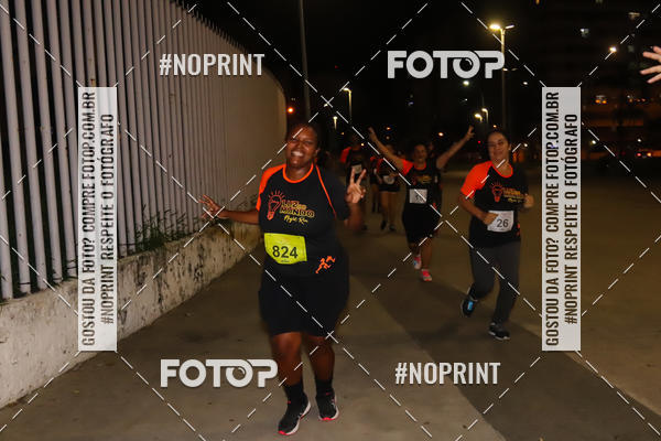 Buy your photos of the eventLuz do Mundo Night Run on Fotop