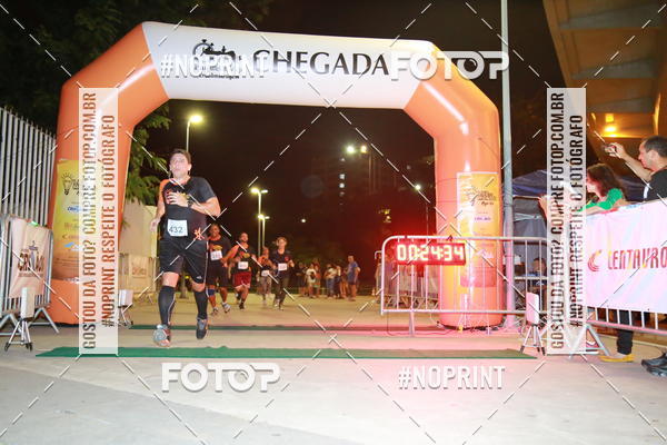 Buy your photos of the eventLuz do Mundo Night Run on Fotop