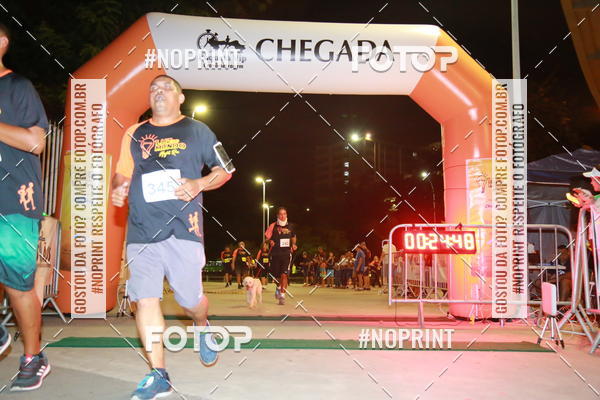 Buy your photos of the eventLuz do Mundo Night Run on Fotop