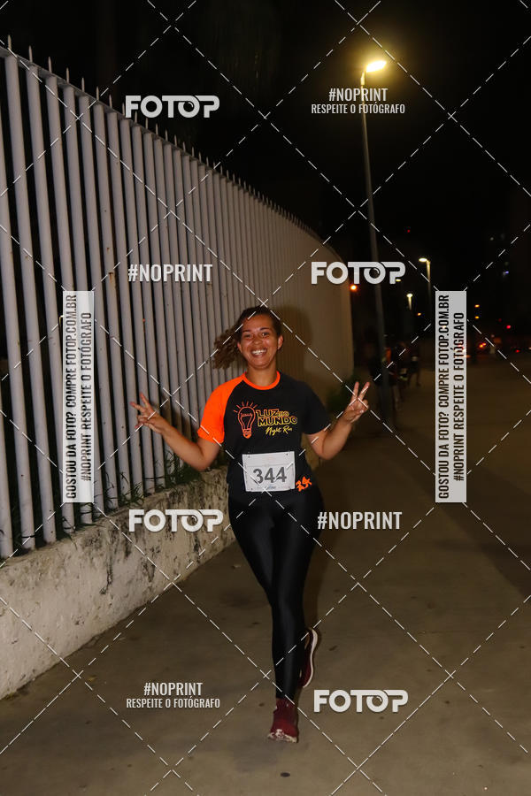Buy your photos of the eventLuz do Mundo Night Run on Fotop
