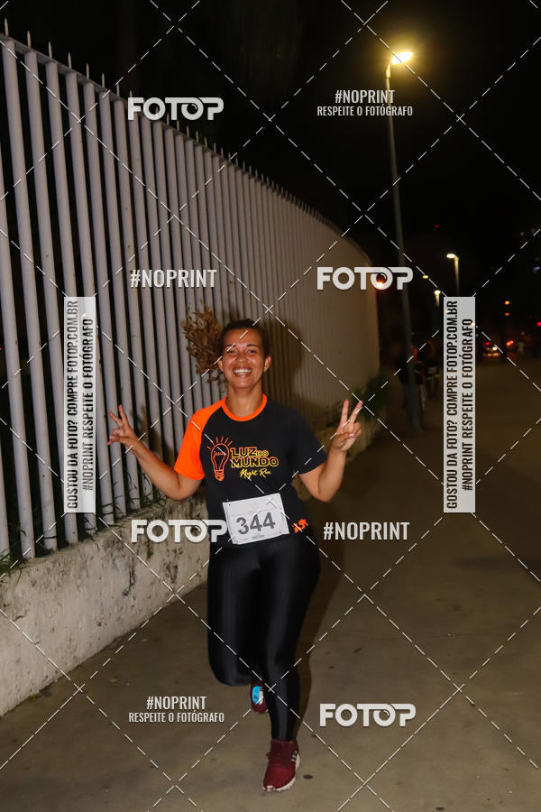 Buy your photos of the eventLuz do Mundo Night Run on Fotop