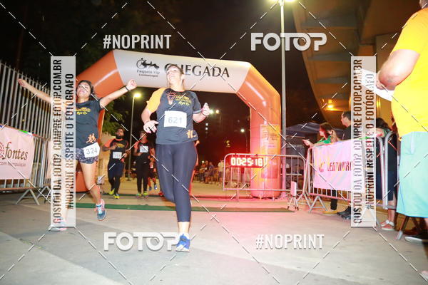Buy your photos of the eventLuz do Mundo Night Run on Fotop
