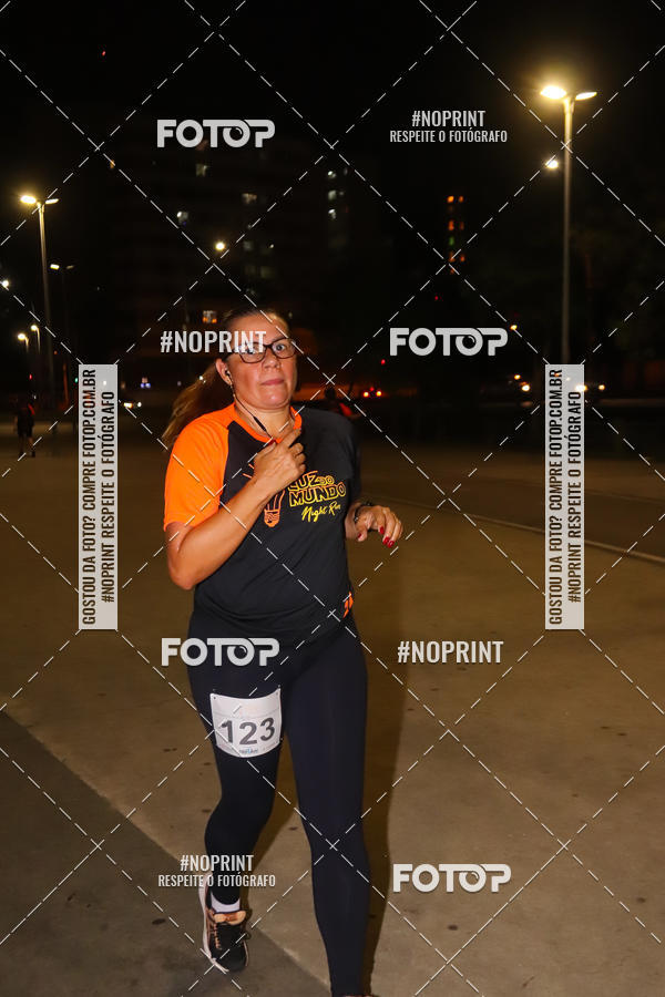 Buy your photos of the eventLuz do Mundo Night Run on Fotop