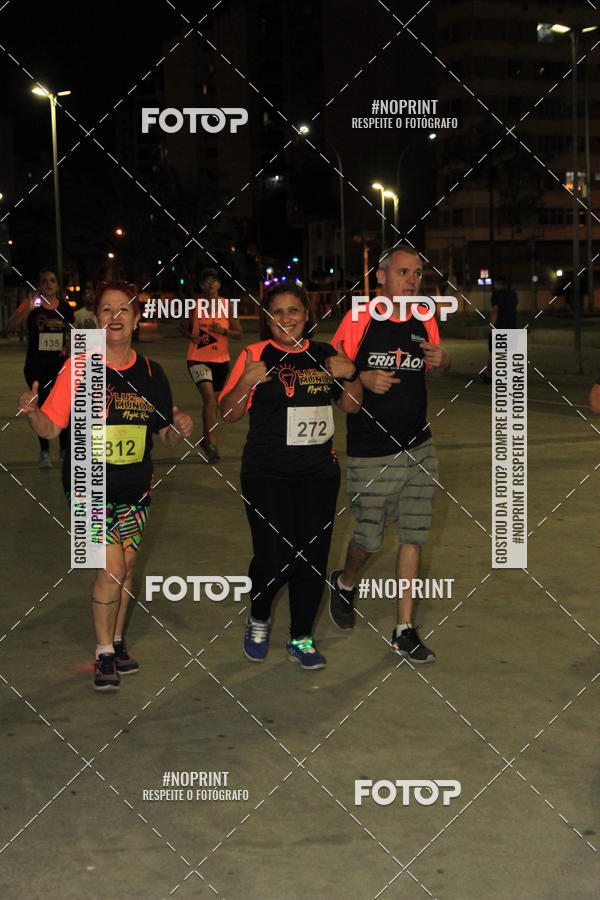 Buy your photos of the eventLuz do Mundo Night Run on Fotop