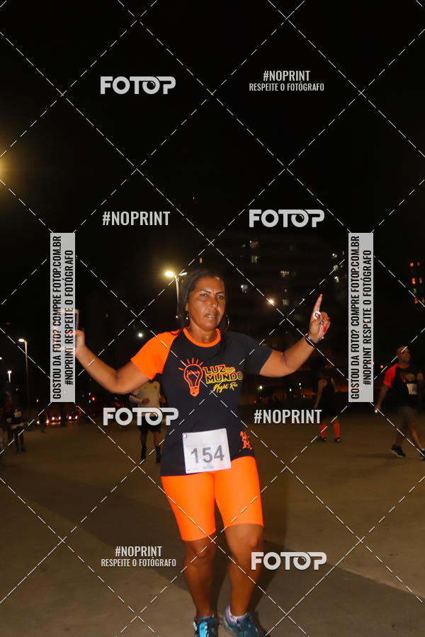 Buy your photos of the eventLuz do Mundo Night Run on Fotop