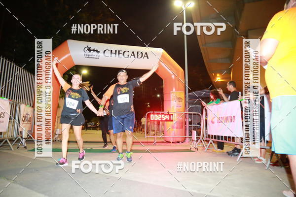 Buy your photos of the eventLuz do Mundo Night Run on Fotop